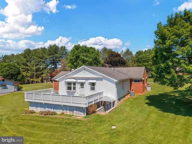 1112 GOLD MINE RD, Brookeville, MD 20833