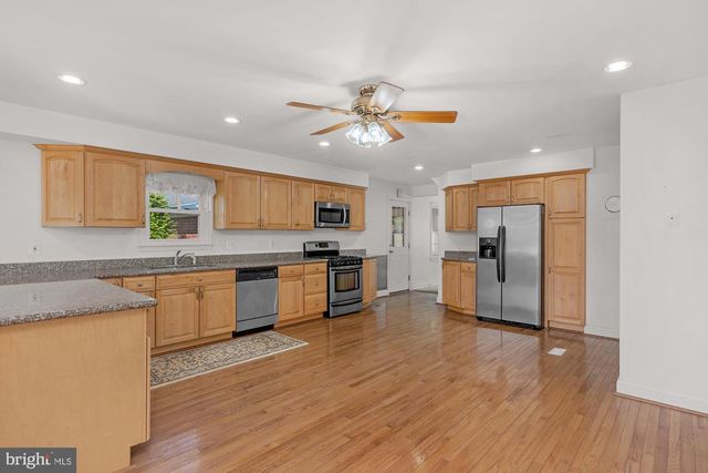 1112 GOLD MINE RD, Brookeville, MD 20833