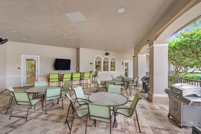 9113 One Putt Place, Port St. Lucie, Port St Lucie, FL 34986