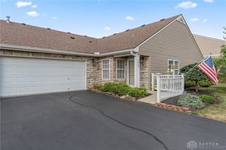 1955 Falling Leaf Lane, Miamisburg, OH 45342