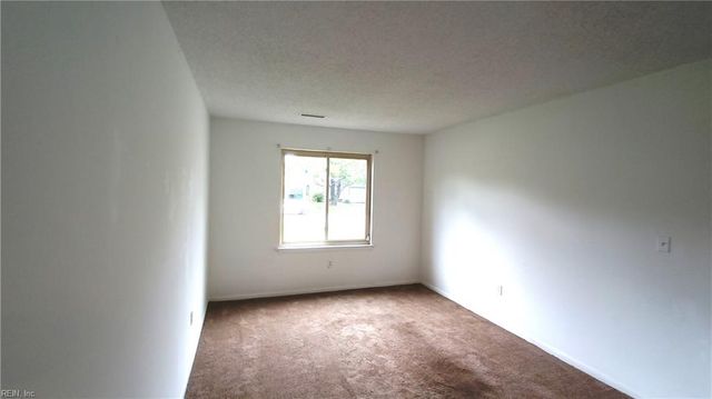 1728 Dylan DR, Virginia Beach, VA 23464