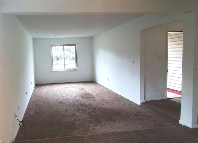 1728 Dylan DR, Virginia Beach, VA 23464