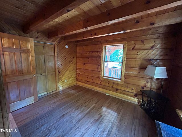 4406 Lawson Hollow Road, Coeburn, VA 24230