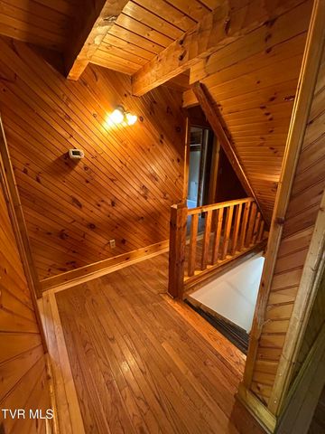 4406 Lawson Hollow Road, Coeburn, VA 24230