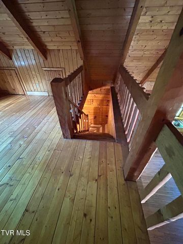 4406 Lawson Hollow Road, Coeburn, VA 24230