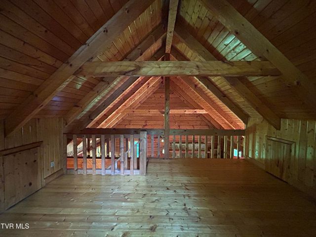 4406 Lawson Hollow Road, Coeburn, VA 24230