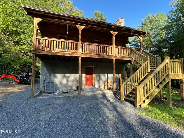 4406 Lawson Hollow Road, Coeburn, VA 24230