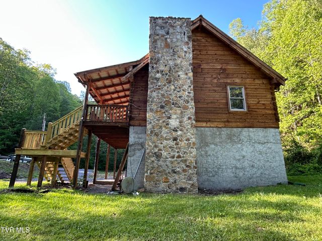4406 Lawson Hollow Road, Coeburn, VA 24230