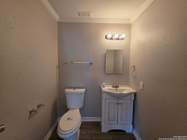 5026 Pine Lake, San Antonio, TX 78244