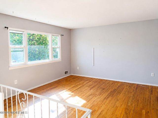 46 Avenue A, Freehold, NJ 07728