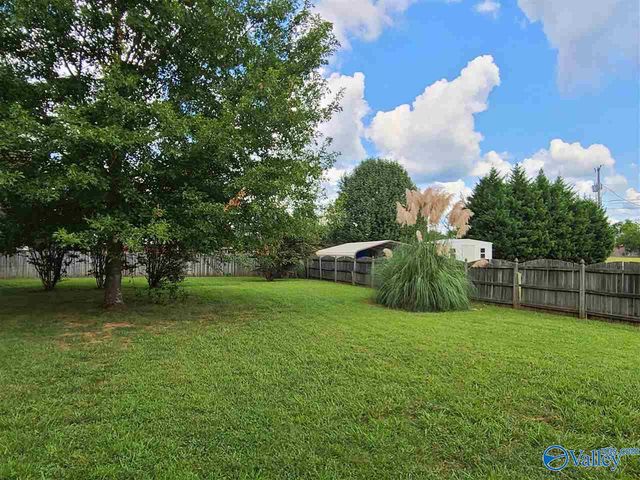 144 Oakcrest Road, Huntsville, AL 35811