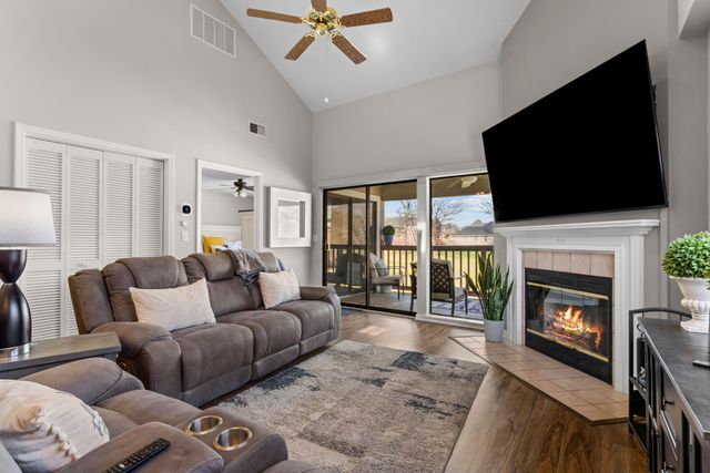 305 Wimbledon Drive 12, Branson, MO 65616