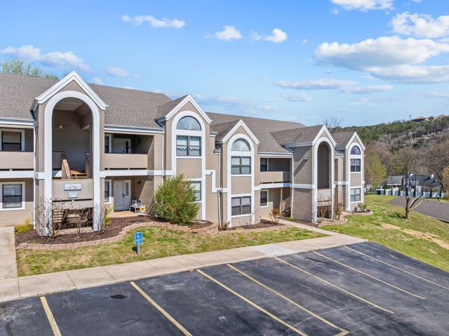 305 Wimbledon Drive 12, Branson, MO 65616