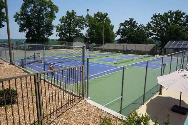 305 Wimbledon Drive 12, Branson, MO 65616