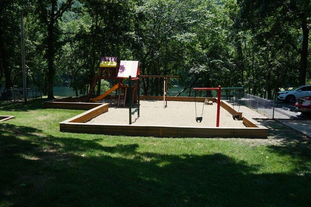 305 Wimbledon Drive 12, Branson, MO 65616