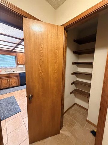 13120 Eastvalley Road, Oklahoma City, OK 73170