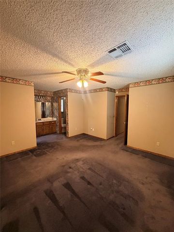 13120 Eastvalley Road, Oklahoma City, OK 73170