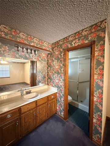 13120 Eastvalley Road, Oklahoma City, OK 73170