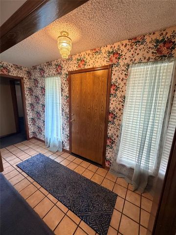 13120 Eastvalley Road, Oklahoma City, OK 73170
