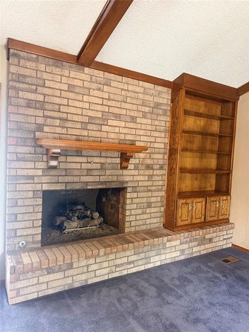 13120 Eastvalley Road, Oklahoma City, OK 73170