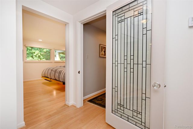 4780 Pickering Road, Bloomfield Hills, MI 48301