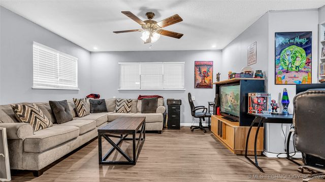 504 5th NW, Ardmore, OK 73401