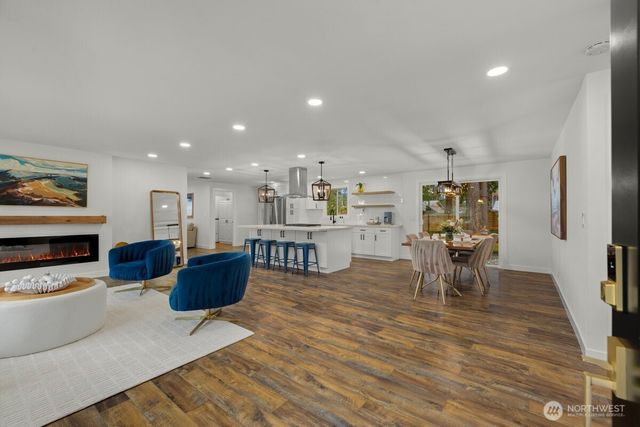 14230 143rd Avenue SE, Renton, WA 98059