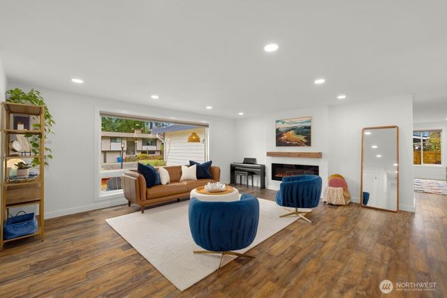 14230 143rd Avenue SE, Renton, WA 98059