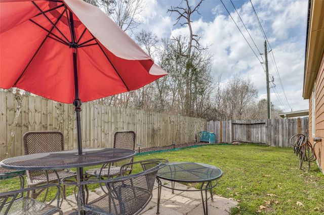 12914 Pecan Shores Drive, Houston, TX 77044