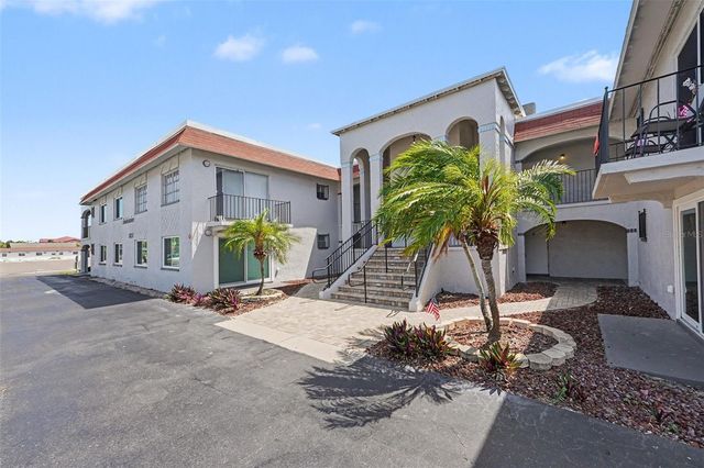 8151 BLIND PASS ROAD 3, St Petersburg, FL 33706