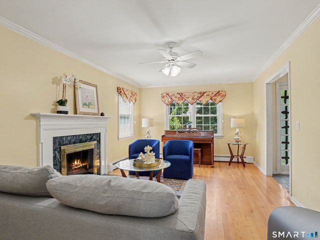 2435 Boston Post Road, Darien, CT 06820