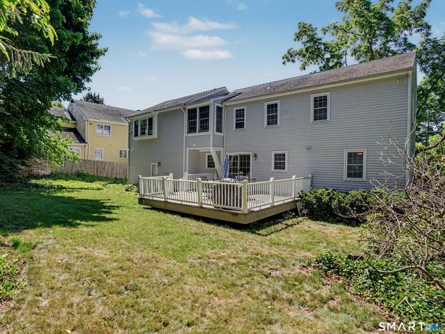 2435 Boston Post Road, Darien, CT 06820