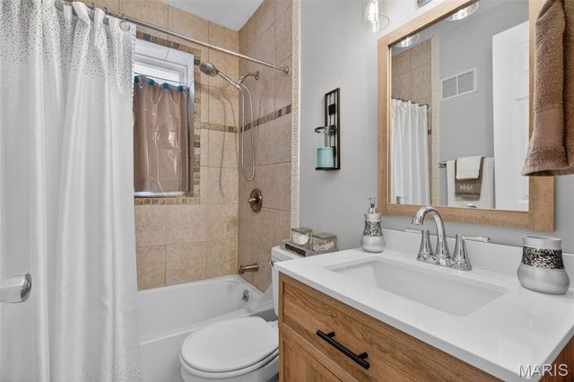 4153 Loughborough Avenue, St Louis, MO 63116