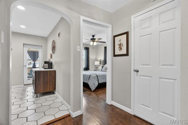 4153 Loughborough Avenue, St Louis, MO 63116