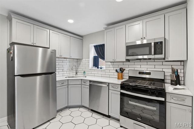 4153 Loughborough Avenue, St Louis, MO 63116