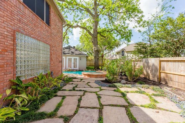 4106 Trent Street, Sugar Land, TX 77479