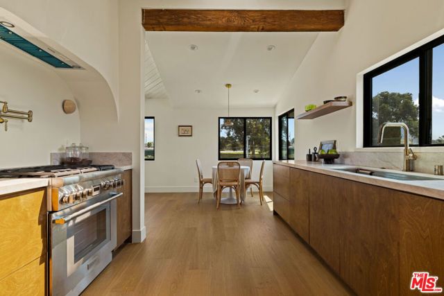 8140 Calabar Avenue, Playa Del Rey (los Angeles), CA 90293