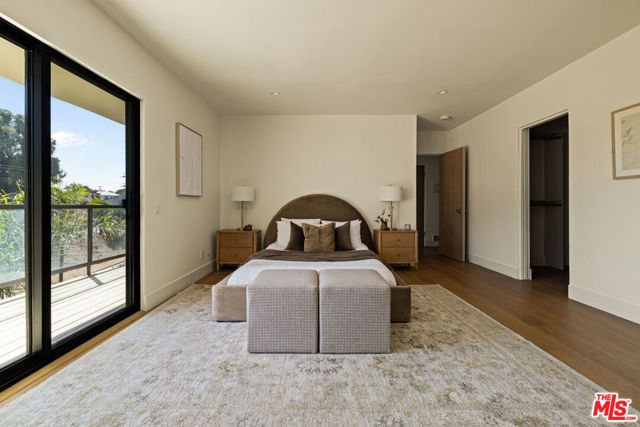 8140 Calabar Avenue, Playa Del Rey (los Angeles), CA 90293