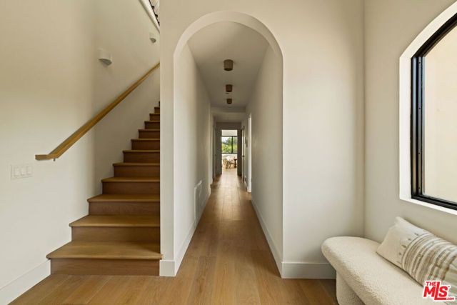 8140 Calabar Avenue, Playa Del Rey (los Angeles), CA 90293