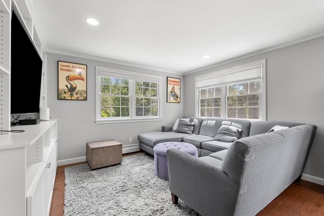 13 Conrad Cir, Wenham, MA 01984