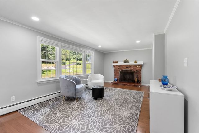 13 Conrad Cir, Wenham, MA 01984