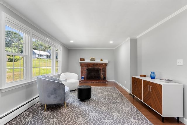 13 Conrad Cir, Wenham, MA 01984