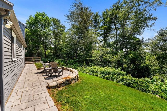 13 Conrad Cir, Wenham, MA 01984