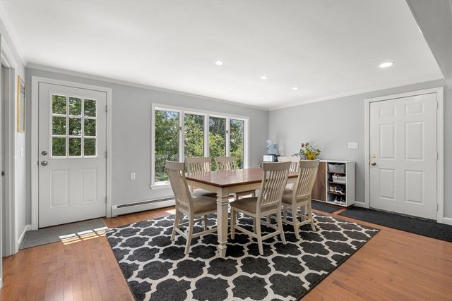 13 Conrad Cir, Wenham, MA 01984