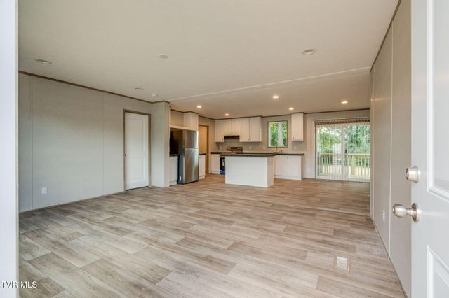 617 Drake Avenue, Kingsport, TN 37660