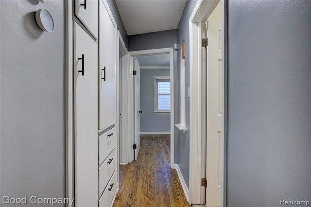 706 N Vermont Avenue, Royal Oak, MI 48067