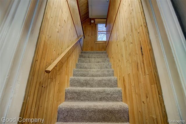 706 N Vermont Avenue, Royal Oak, MI 48067