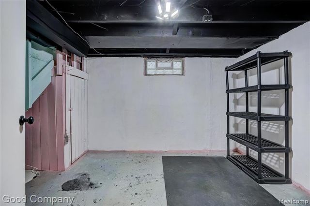 706 N Vermont Avenue, Royal Oak, MI 48067