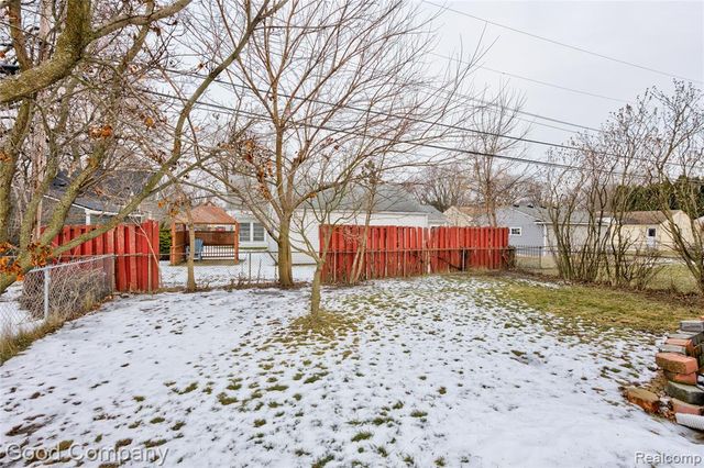 706 N Vermont Avenue, Royal Oak, MI 48067