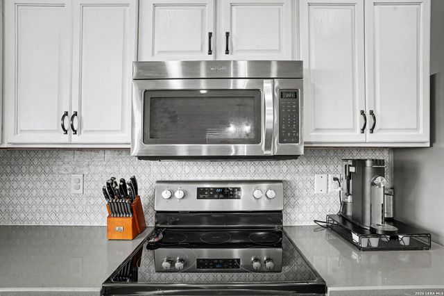 8707 Laguna Rio, San Antonio, TX 78251